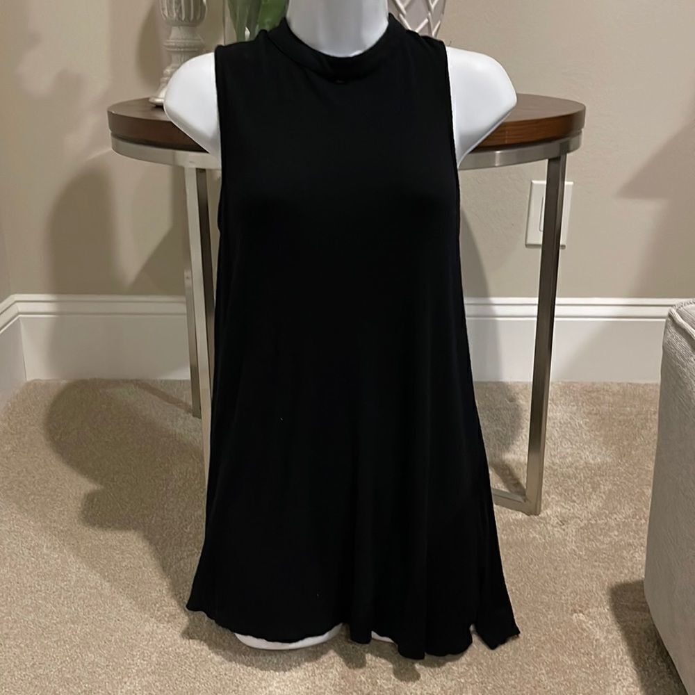OLIVE + Oak Top